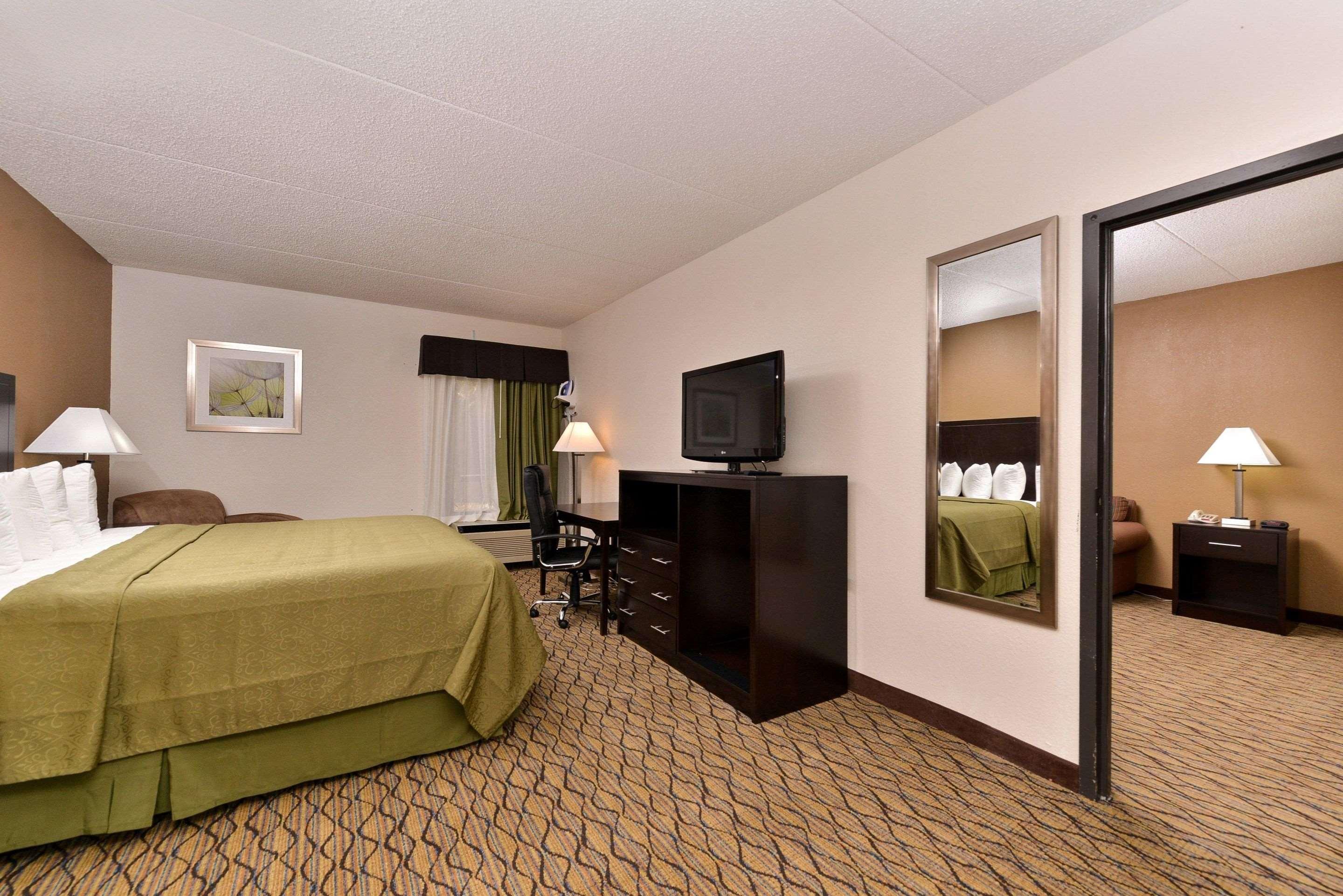 Quality Inn & Suites Matteson Near I-57 Exteriér fotografie