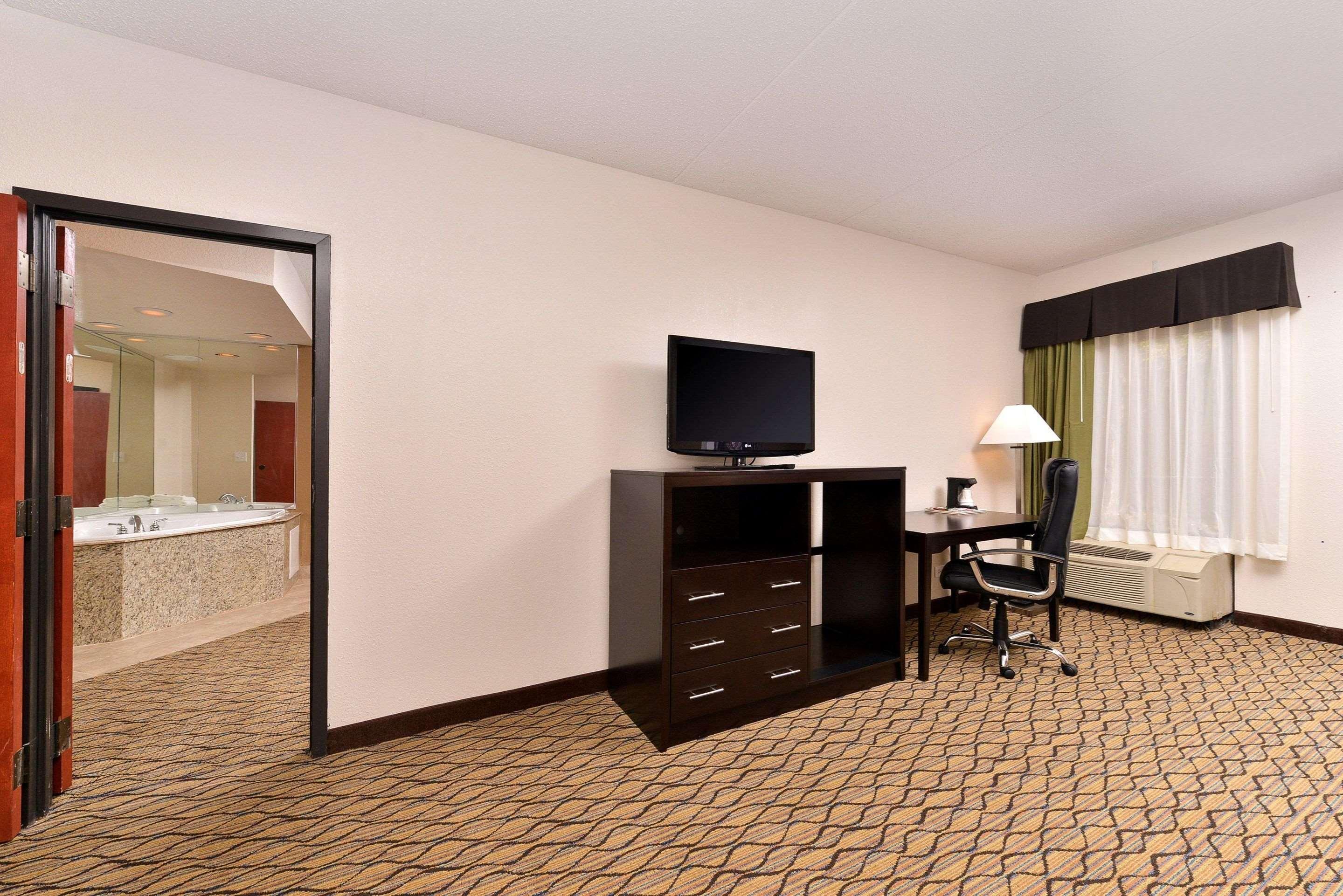 Quality Inn & Suites Matteson Near I-57 Exteriér fotografie