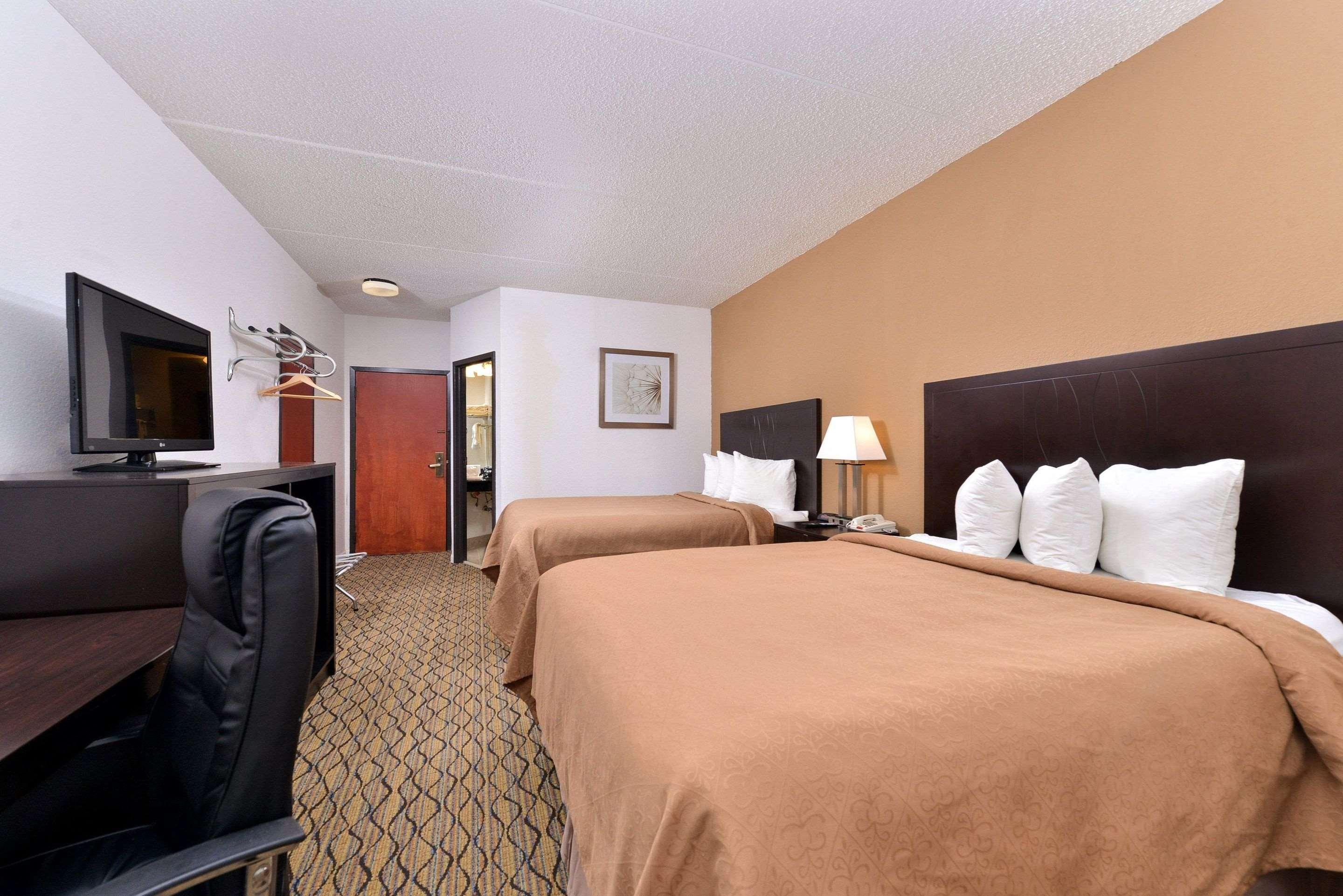 Quality Inn & Suites Matteson Near I-57 Exteriér fotografie
