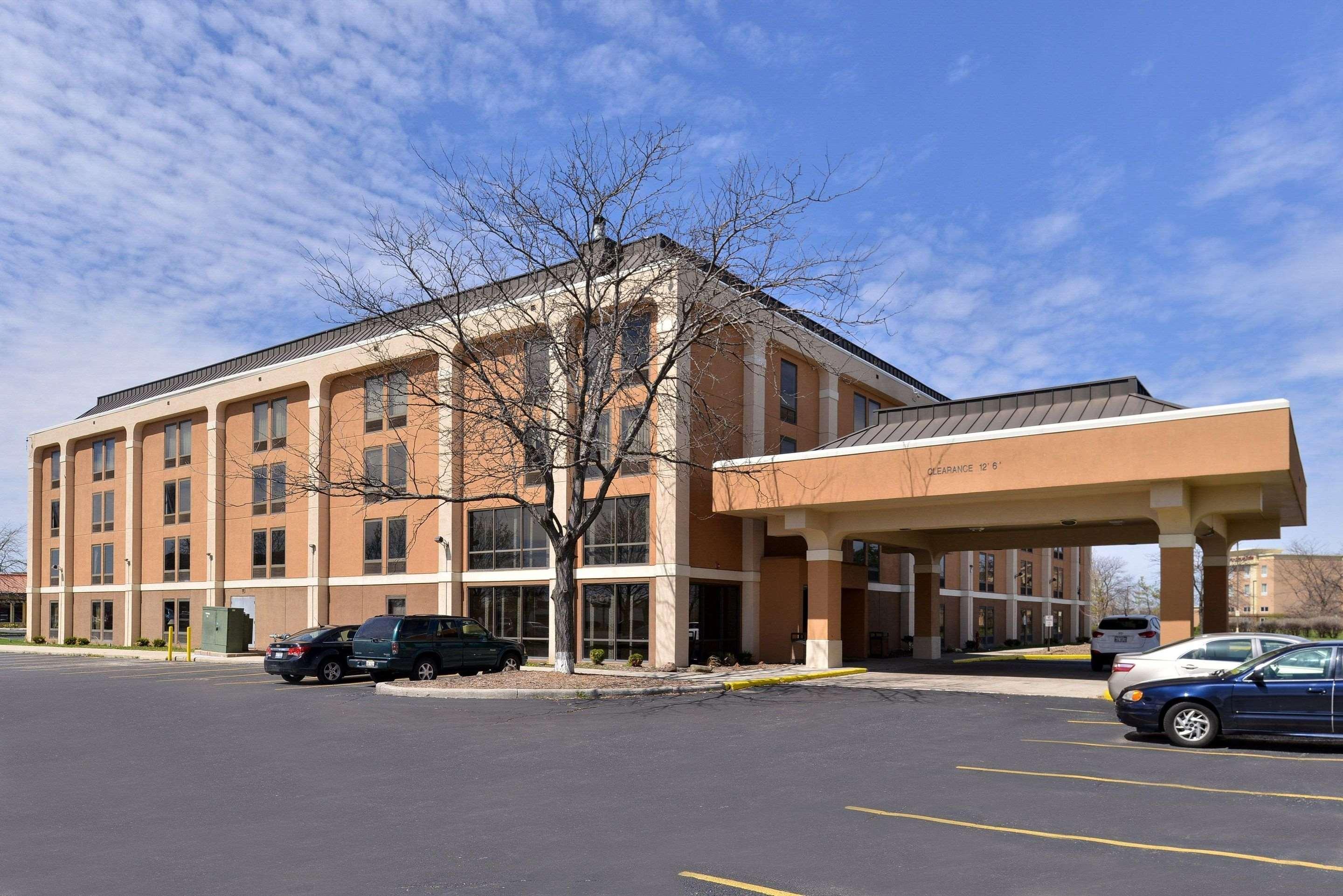 Quality Inn & Suites Matteson Near I-57 Exteriér fotografie