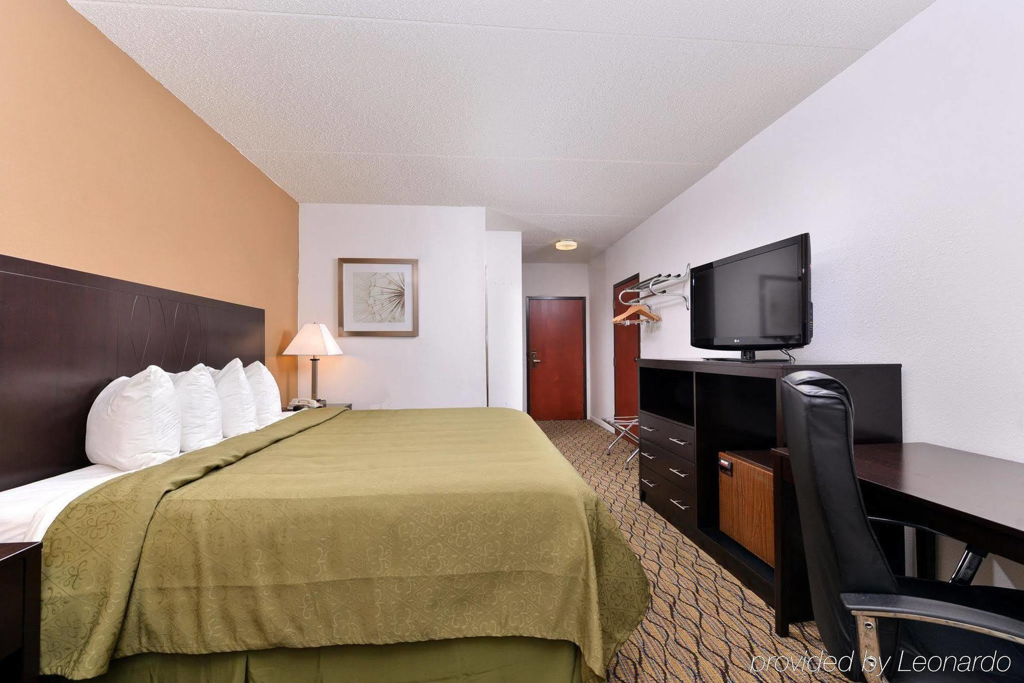 Quality Inn & Suites Matteson Near I-57 Exteriér fotografie